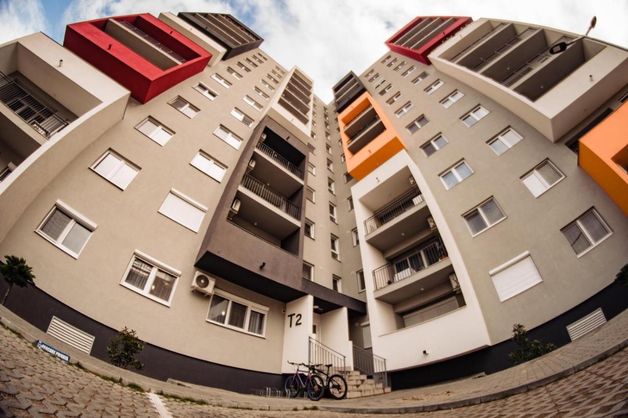 Apartment Gabriela'S Home Орадеа Екстериор снимка